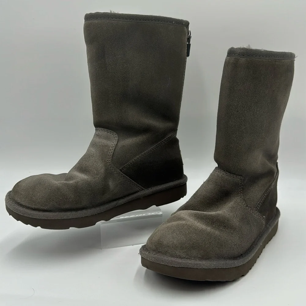 UGG Lil Sunshine II Back Zipper Gray Suede Kids Boots Size 1